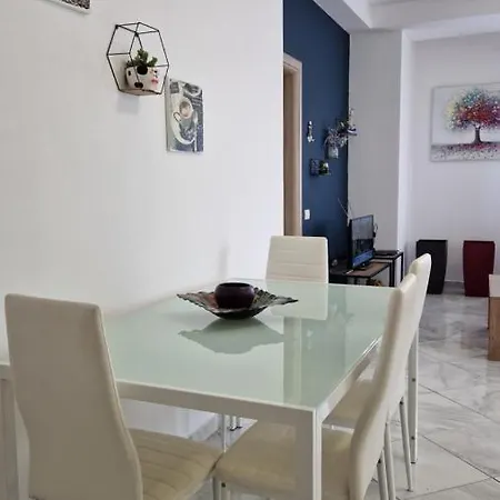 Marjon * Vlorë